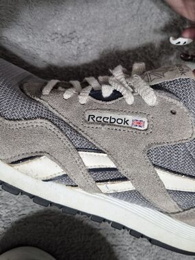 Reebok Womens  Gray Suede & Mesh Classic Sneaker